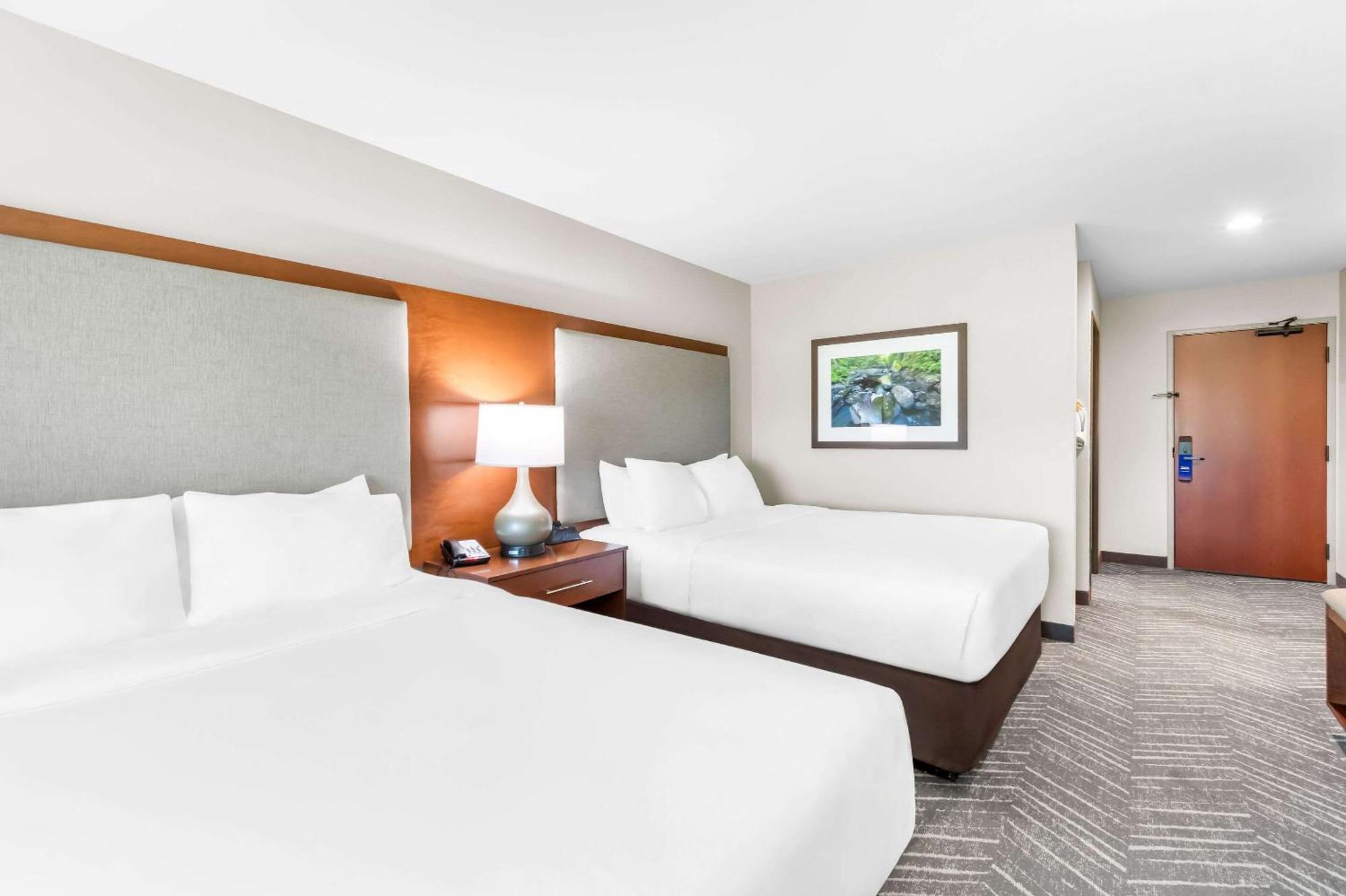 Comfort Inn & Suites Mountain Iron And Virginia Eksteriør billede