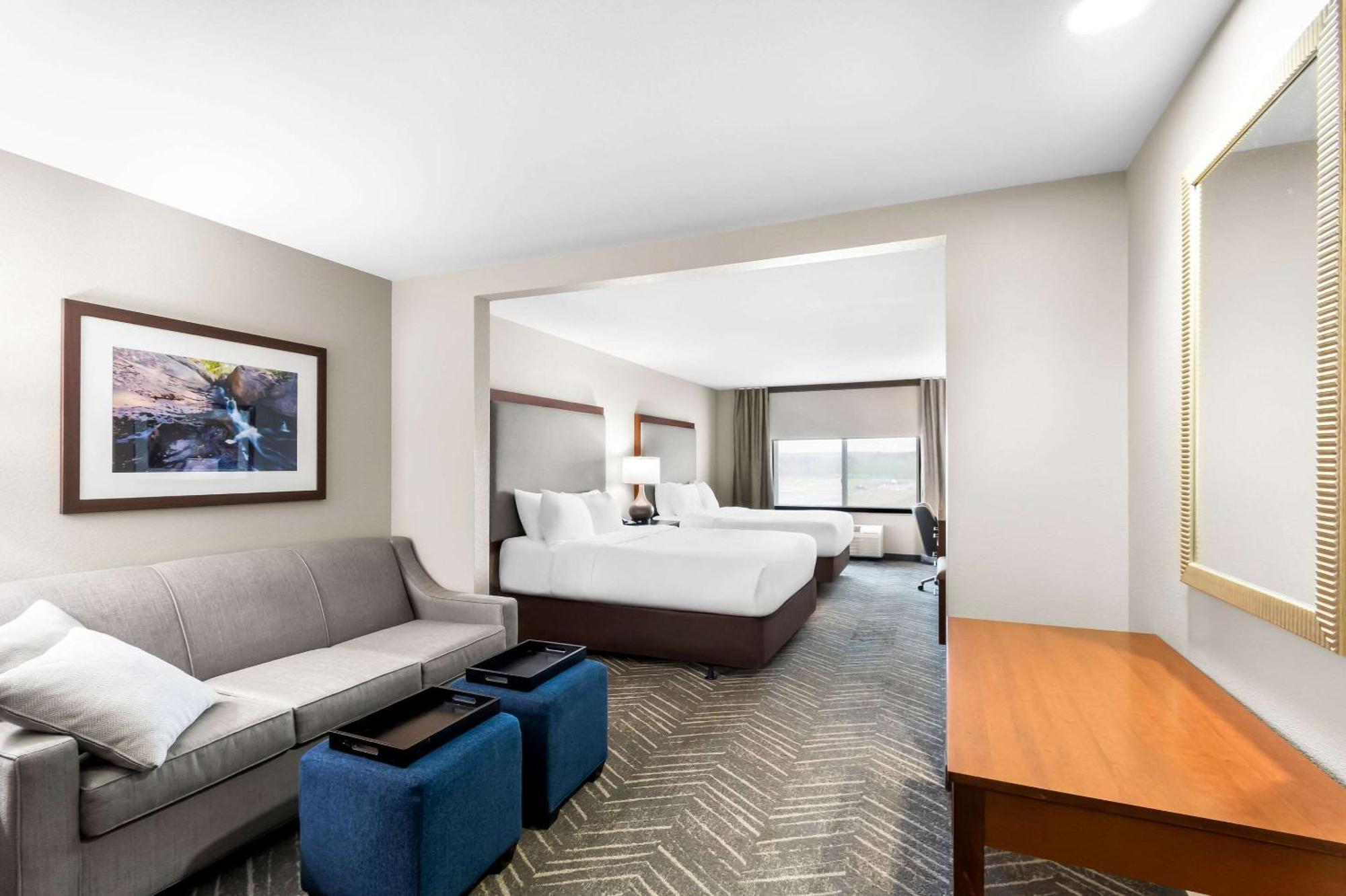 Comfort Inn & Suites Mountain Iron And Virginia Eksteriør billede